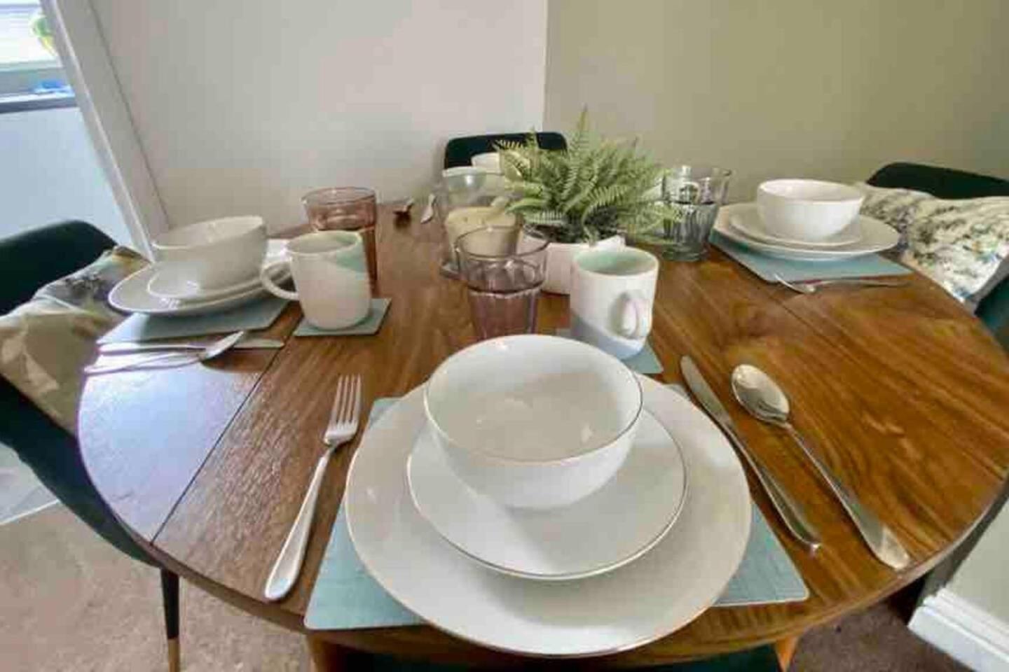 Vakantiehuis 2 Bed Easy Access To Whole *